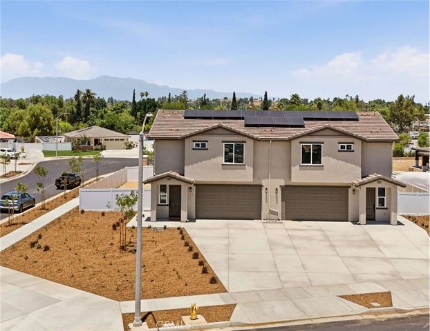 5852 -5854 Norwood Avenue, Riverside, CA 92505
