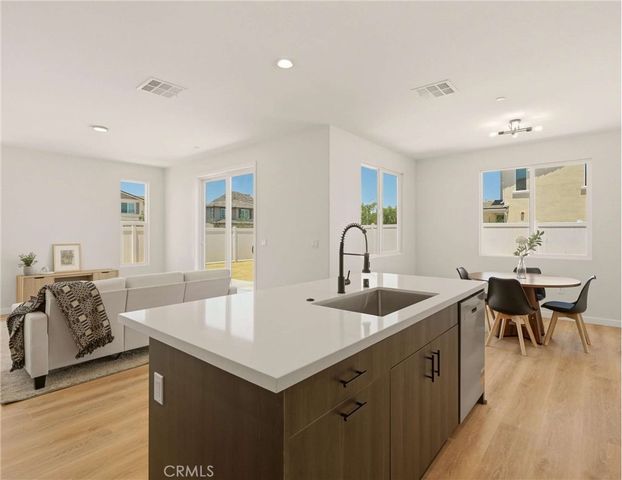 5852 -5854 Norwood Avenue, Riverside, CA 92505