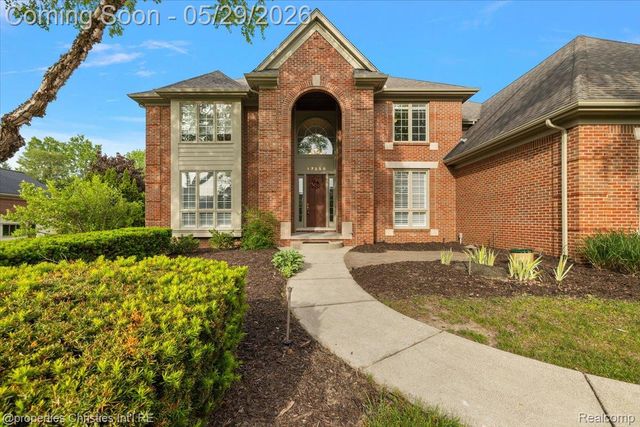17258 Stonebrook Drive, Northville Township, MI 48168