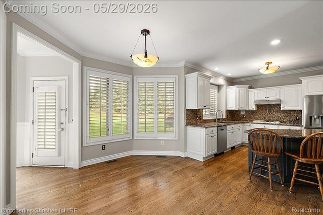 17258 Stonebrook Drive, Northville Township, MI 48168