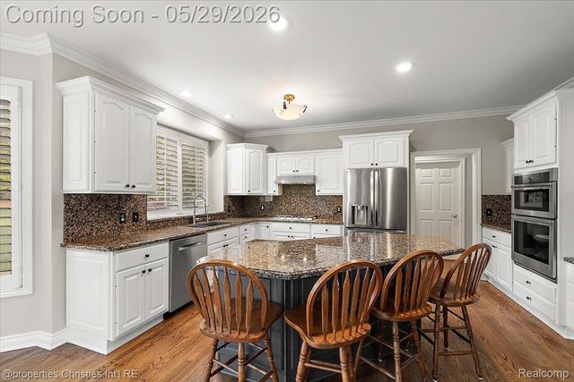 17258 Stonebrook Drive, Northville Township, MI 48168