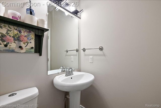 17258 Stonebrook Drive, Northville Township, MI 48168