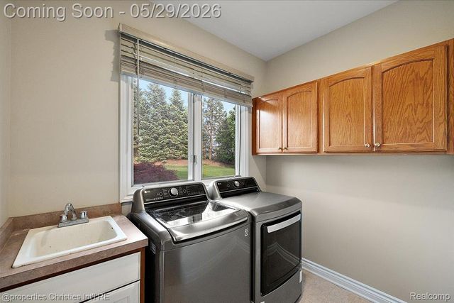 17258 Stonebrook Drive, Northville Township, MI 48168