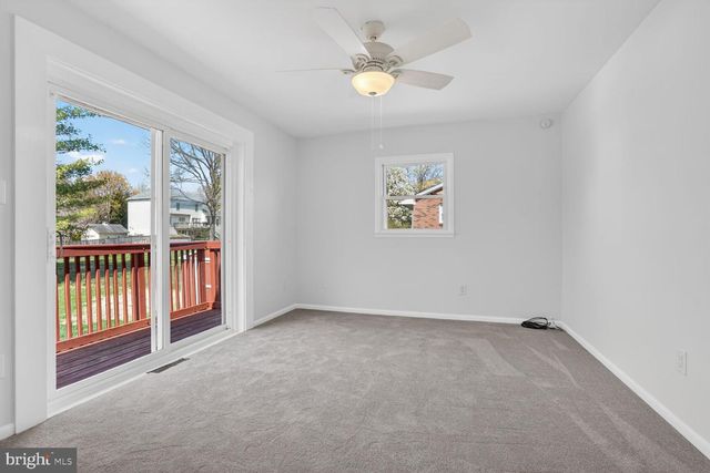 7716 ONTARIO RD, Gainesville, VA 20155