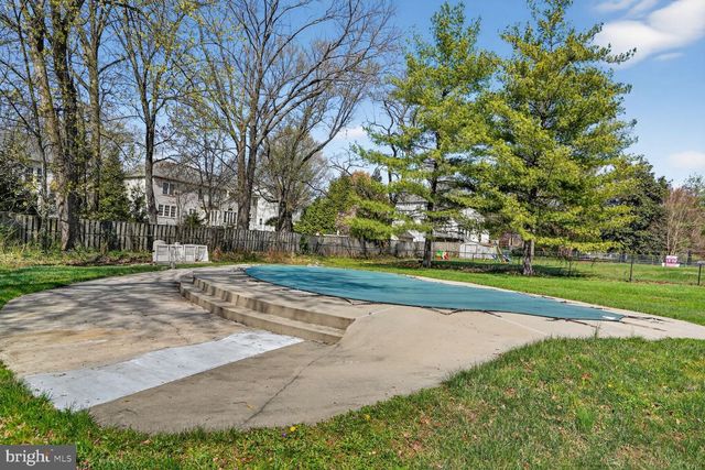 7716 ONTARIO RD, Gainesville, VA 20155