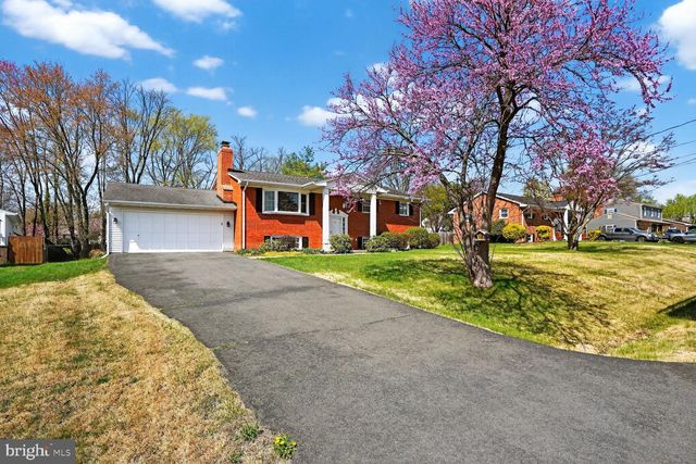 7716 ONTARIO RD, Gainesville, VA 20155