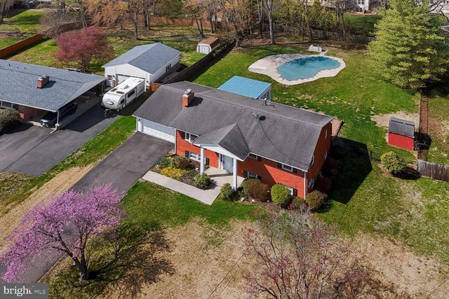 7716 ONTARIO RD, Gainesville, VA 20155