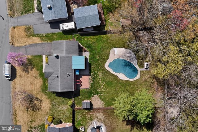 7716 ONTARIO RD, Gainesville, VA 20155