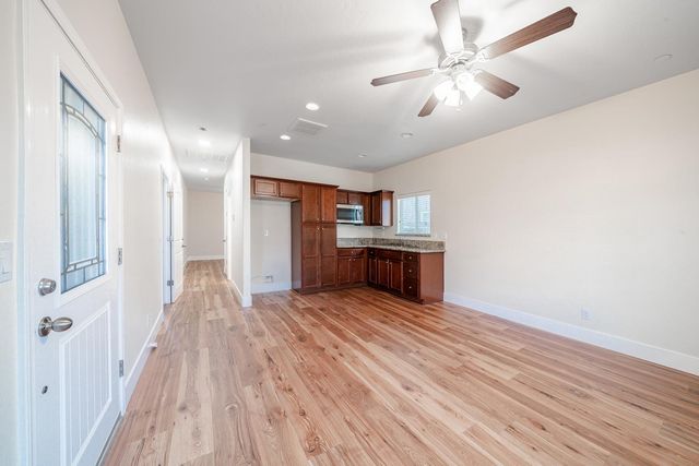 6689 W Lucas Drive, Fresno, CA 93722