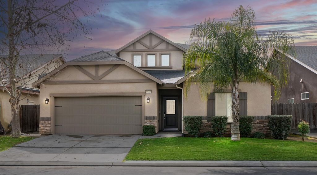 6689 W Lucas Drive, Fresno, CA 93722