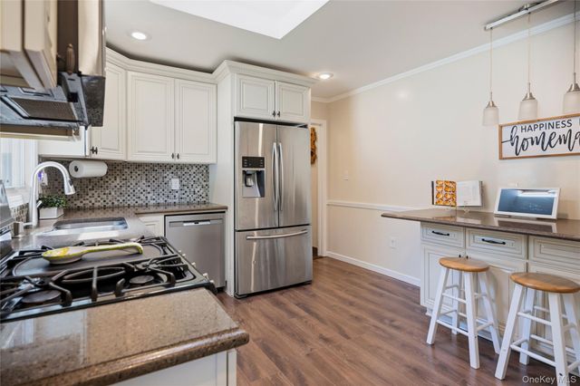340 Main Street, East Rockaway, NY 11518