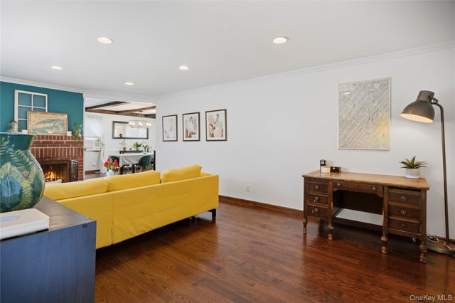 340 Main Street, East Rockaway, NY 11518
