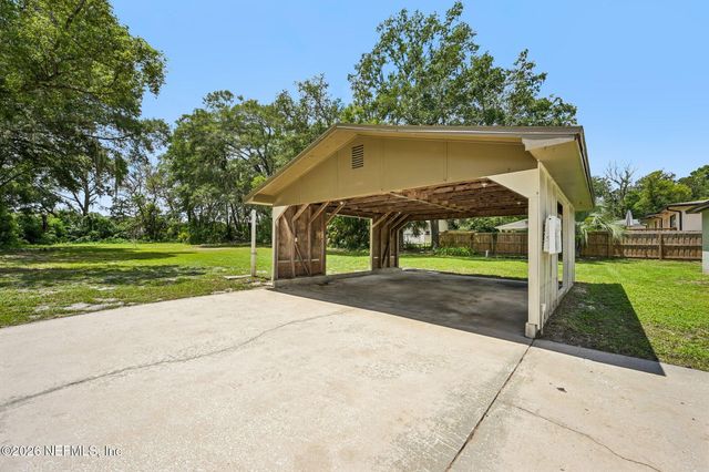 5834 HYDE GROVE Avenue, Jacksonville, FL 32210