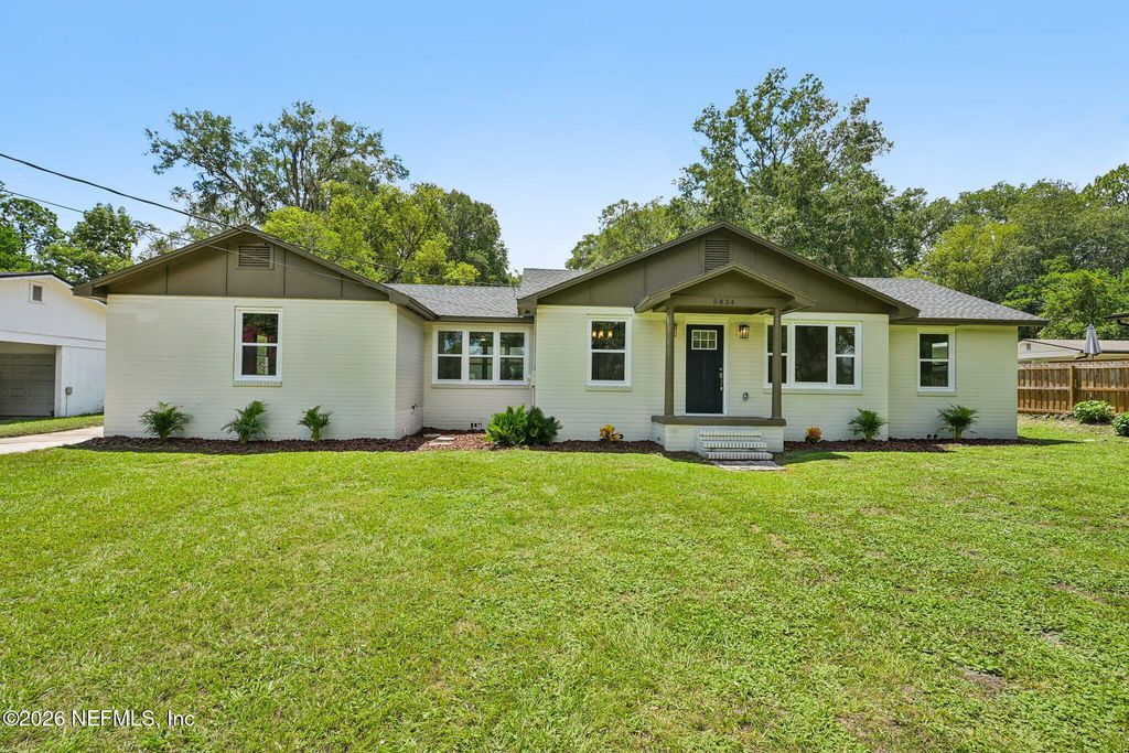 5834 HYDE GROVE Avenue, Jacksonville, FL 32210