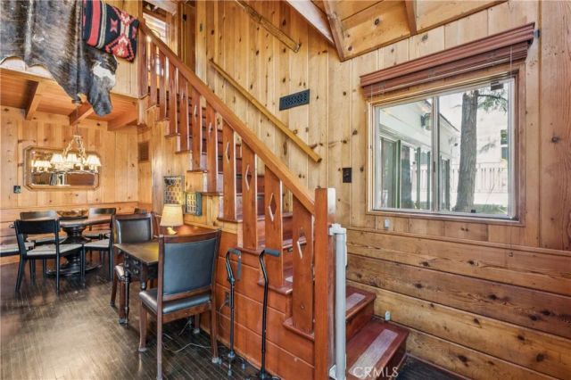 238 Maple Drive, Lake Arrowhead, CA 92352