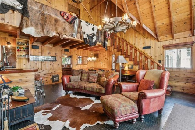238 Maple Drive, Lake Arrowhead, CA 92352