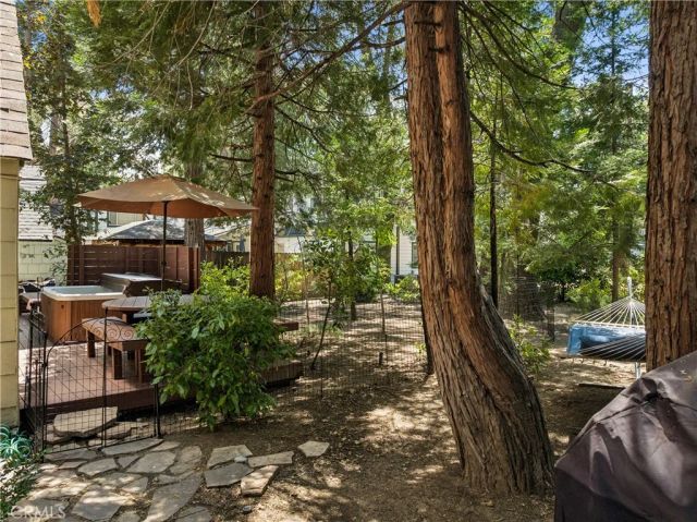238 Maple Drive, Lake Arrowhead, CA 92352