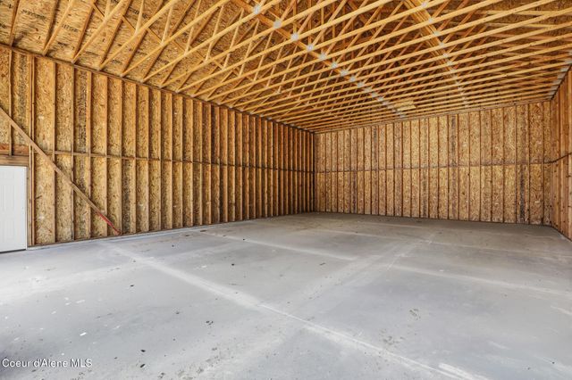 10239 E Bunco RD, Athol, ID 83801