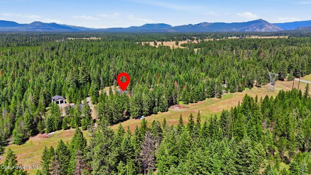10239 E Bunco RD, Athol, ID 83801
