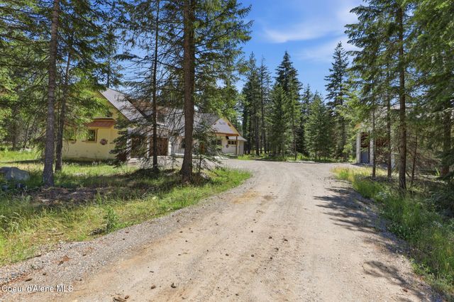 10239 E Bunco RD, Athol, ID 83801