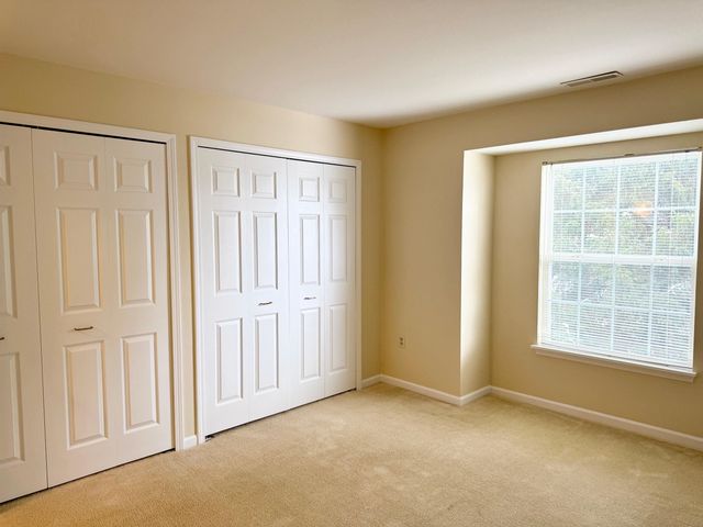 15200 SILVER Parkway, Fenton, MI 48430