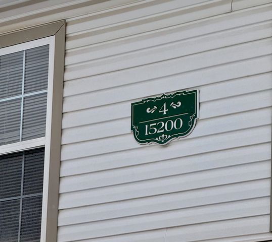 15200 SILVER Parkway, Fenton, MI 48430