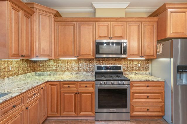 6450 Amanda Court, Crestview, FL 32536