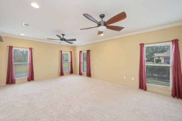 6450 Amanda Court, Crestview, FL 32536