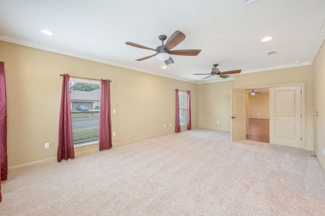 6450 Amanda Court, Crestview, FL 32536