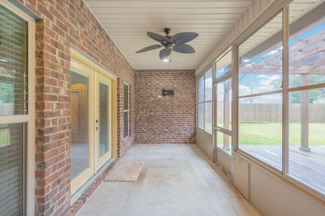 6450 Amanda Court, Crestview, FL 32536