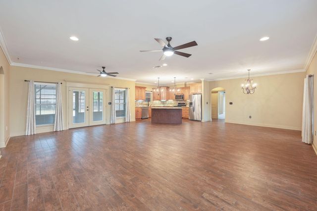 6450 Amanda Court, Crestview, FL 32536