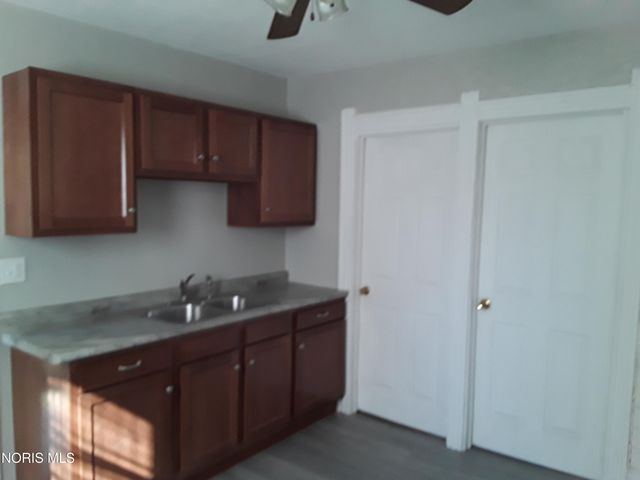 228 S Fearing Boulevard, Toledo, OH 43609