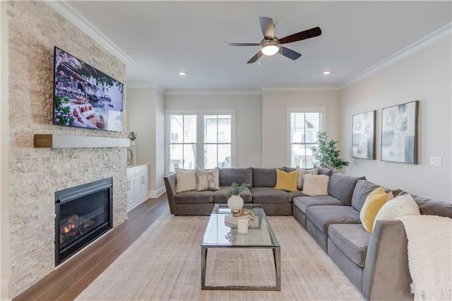 465 Anglin Walk, Alpharetta, GA 30009