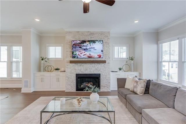465 Anglin Walk, Alpharetta, GA 30009