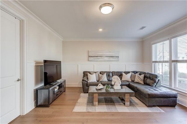 465 Anglin Walk, Alpharetta, GA 30009