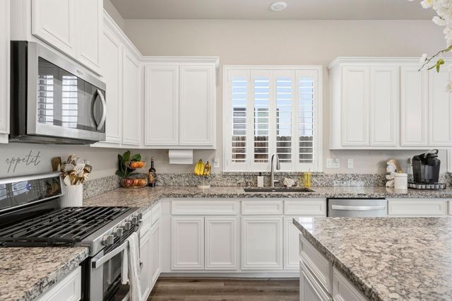 2185 Cumberland Loop, Roseville, CA 95747