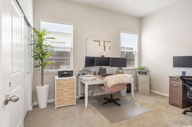 2185 Cumberland Loop, Roseville, CA 95747