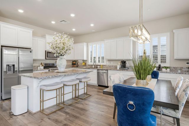 2185 Cumberland Loop, Roseville, CA 95747