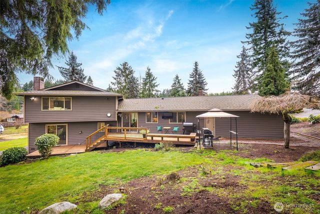 13922 Manor Way, Lynnwood, WA 98087