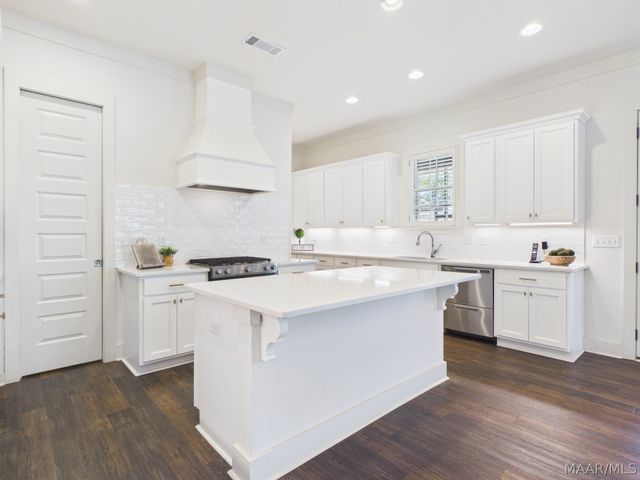 7064 Fain Park Drive, Montgomery, AL 36117