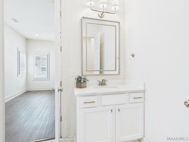 7064 Fain Park Drive, Montgomery, AL 36117
