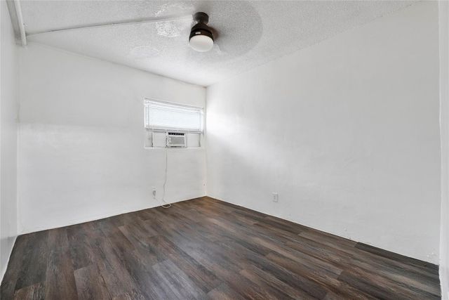 279 SW 1st Street 1, Deerfield Beach, FL 33441