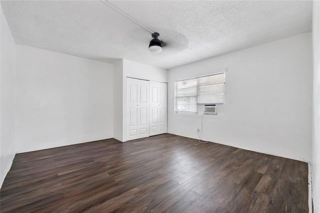 279 SW 1st Street 1, Deerfield Beach, FL 33441