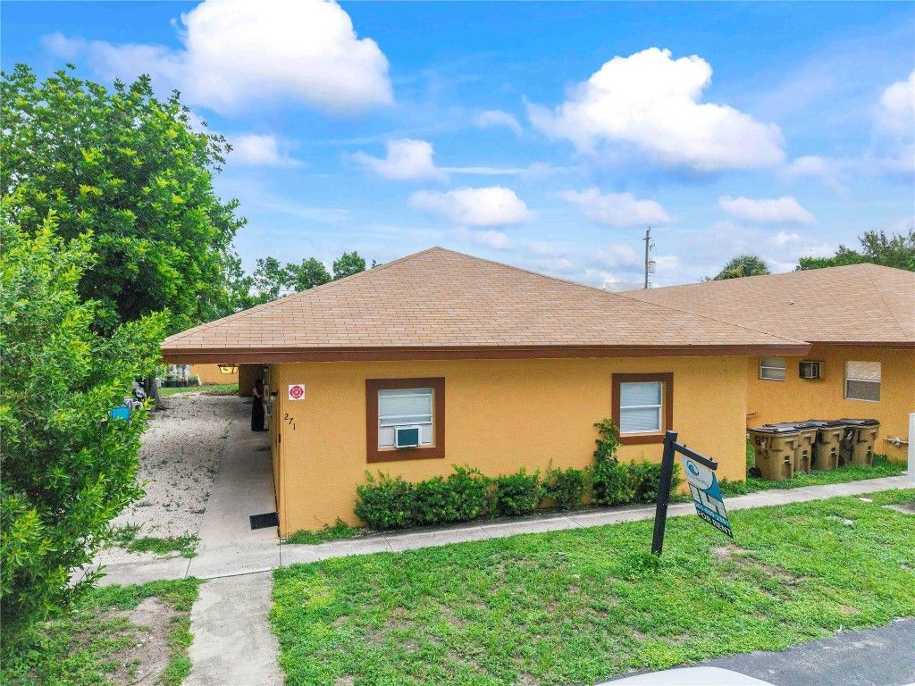 279 SW 1st Street 1, Deerfield Beach, FL 33441