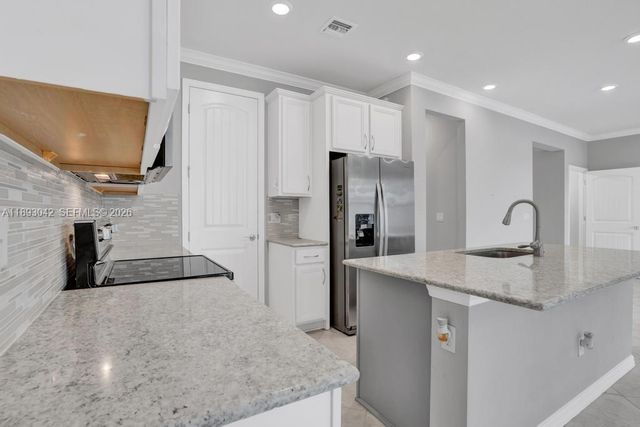 1422 Silk Oak Drive, Hollywood, FL 33021