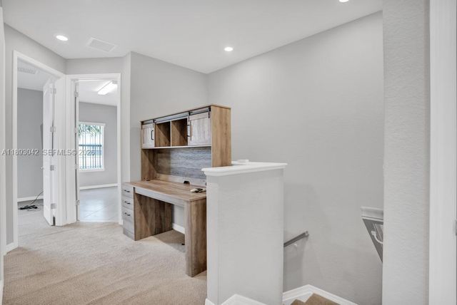 1422 Silk Oak Drive, Hollywood, FL 33021