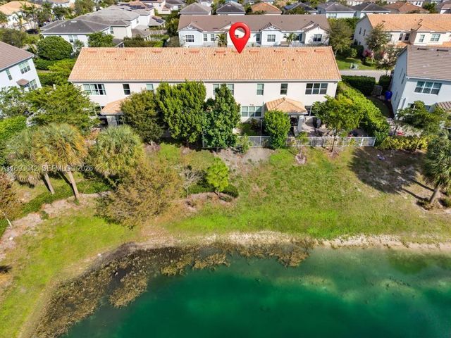 1422 Silk Oak Drive, Hollywood, FL 33021