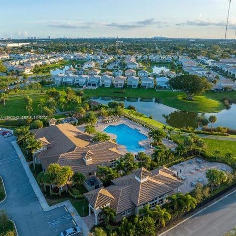1422 Silk Oak Drive, Hollywood, FL 33021
