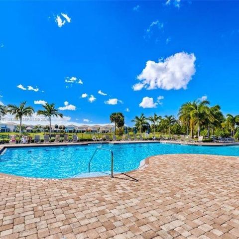 1422 Silk Oak Drive, Hollywood, FL 33021
