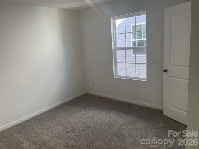 526 Sand Dunes Drive, Kannapolis, NC 28081